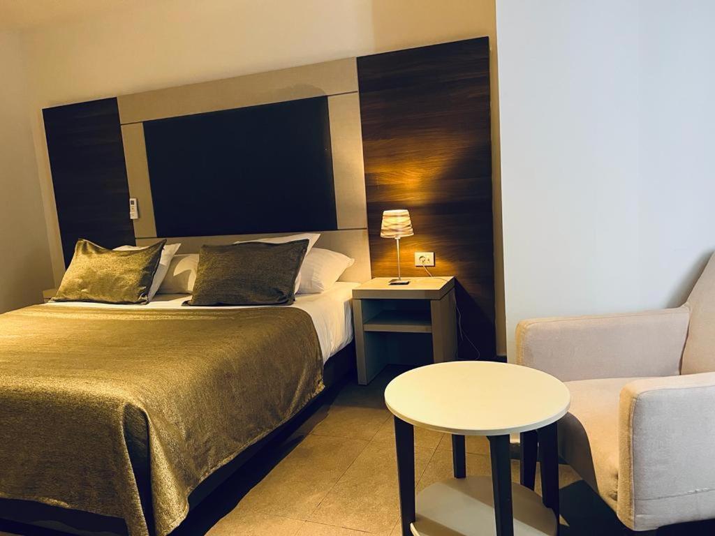 Grand Hotel Central Conakry Esterno foto